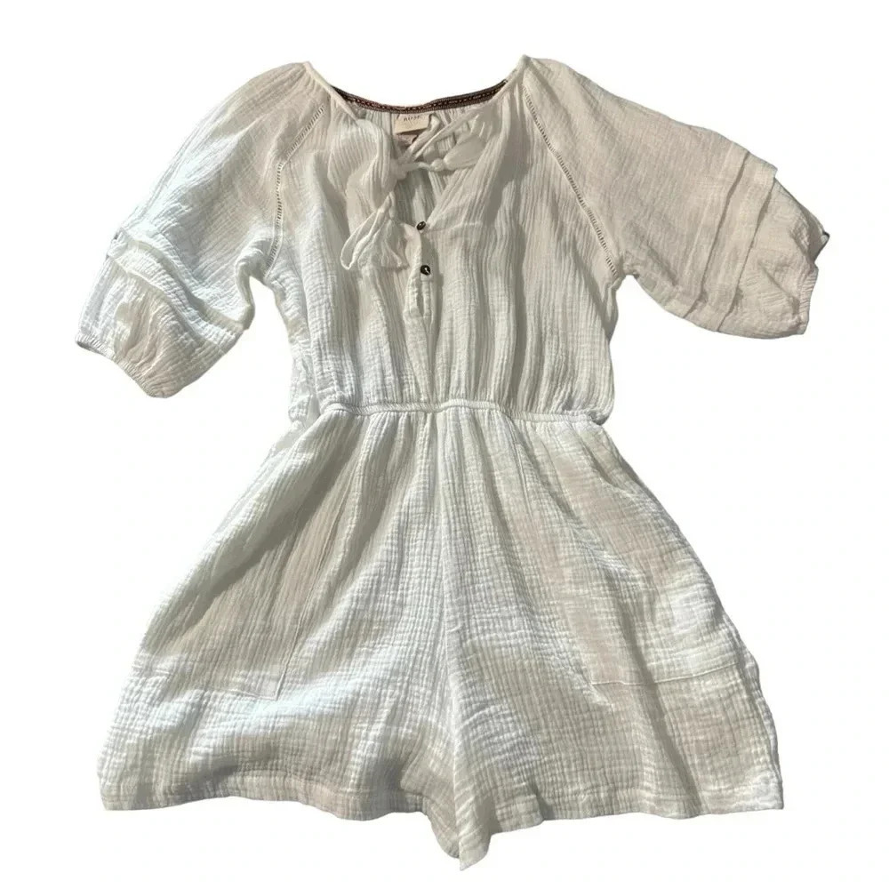 Knox Rose women's size small white romper